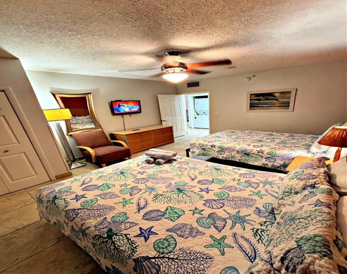 2 Bedroom Direct Oceanfront Wyndham Ocean Walk - Daytona Funland 2226 Apartment *