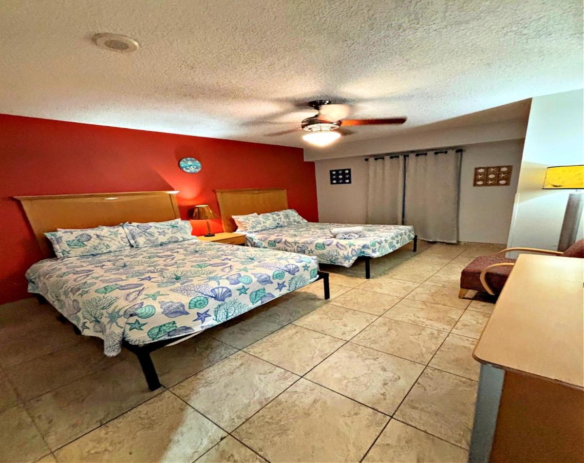 2 Bedroom Direct Oceanfront Wyndham Ocean Walk - Daytona Funland 2226 * Daytona Beach