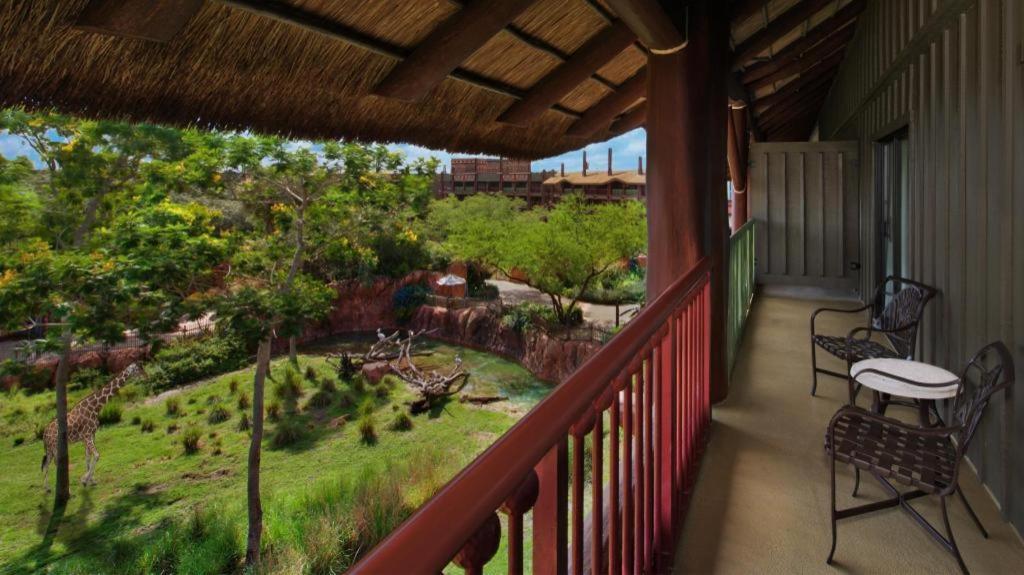 Disney's Animal Kingdom - Jambo House Hotel