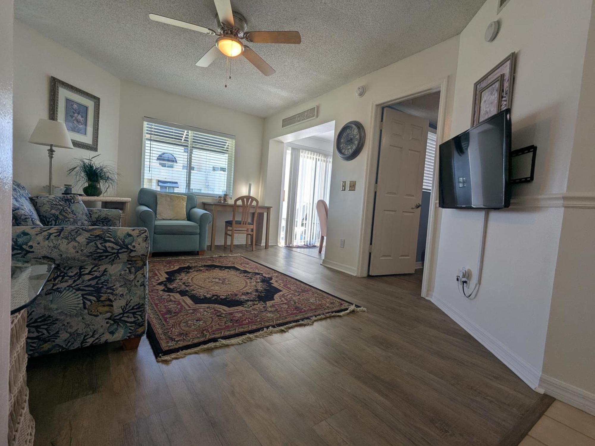 Apartment Oceanfront In Canaveral, Views, Heated Pool & Cape Canaveral