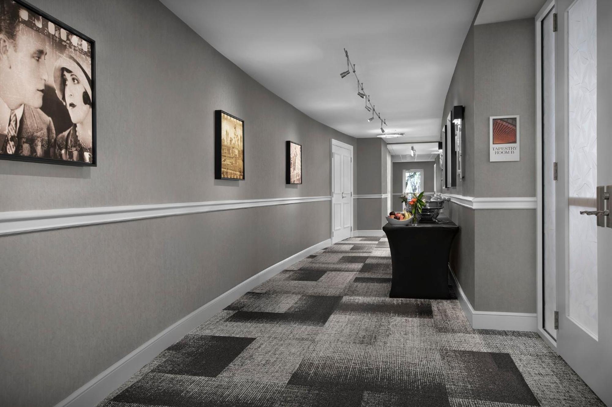 Indigo Jacksonville-deerwood Park By Ihg