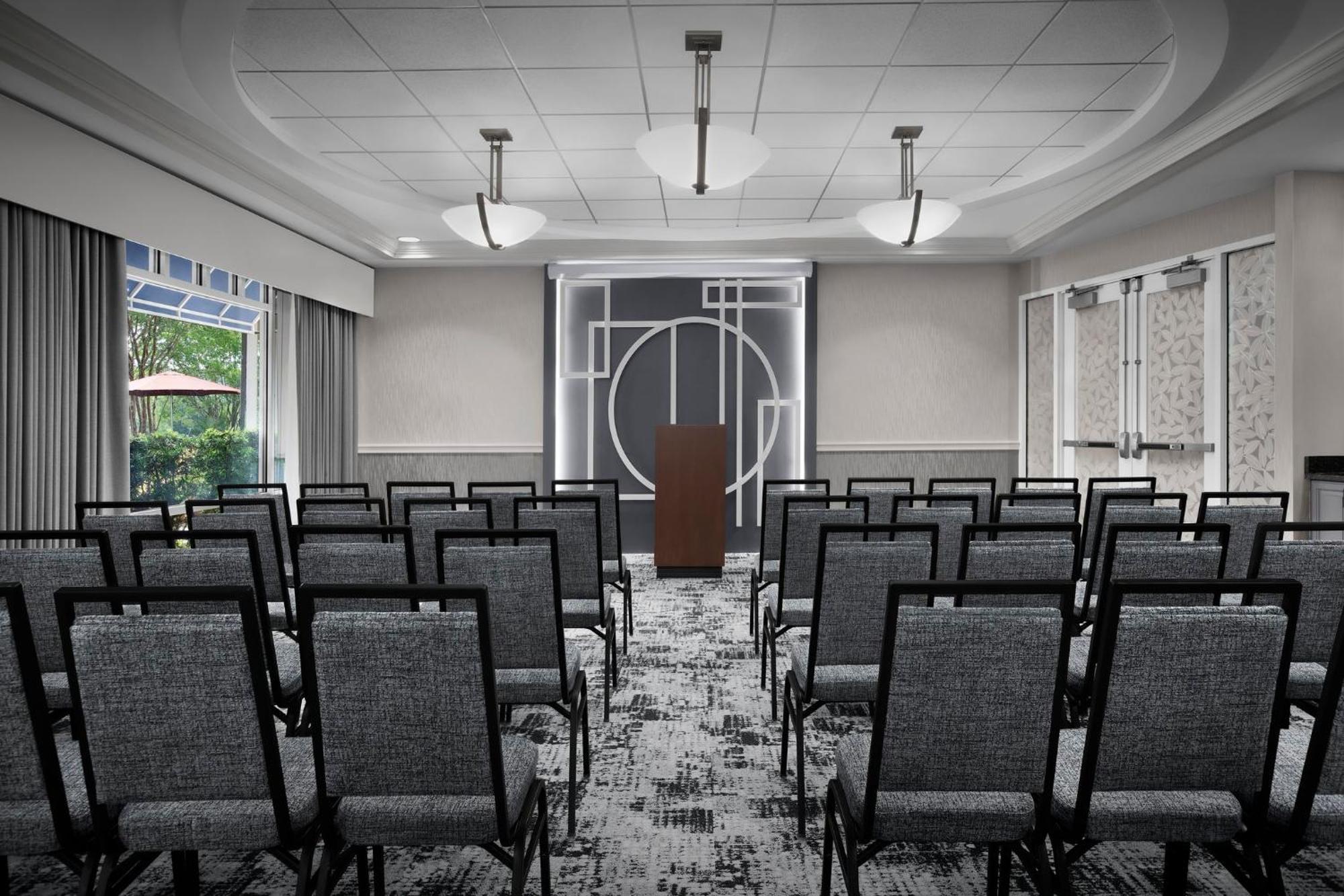 Indigo Jacksonville-deerwood Park By Ihg Hotel
