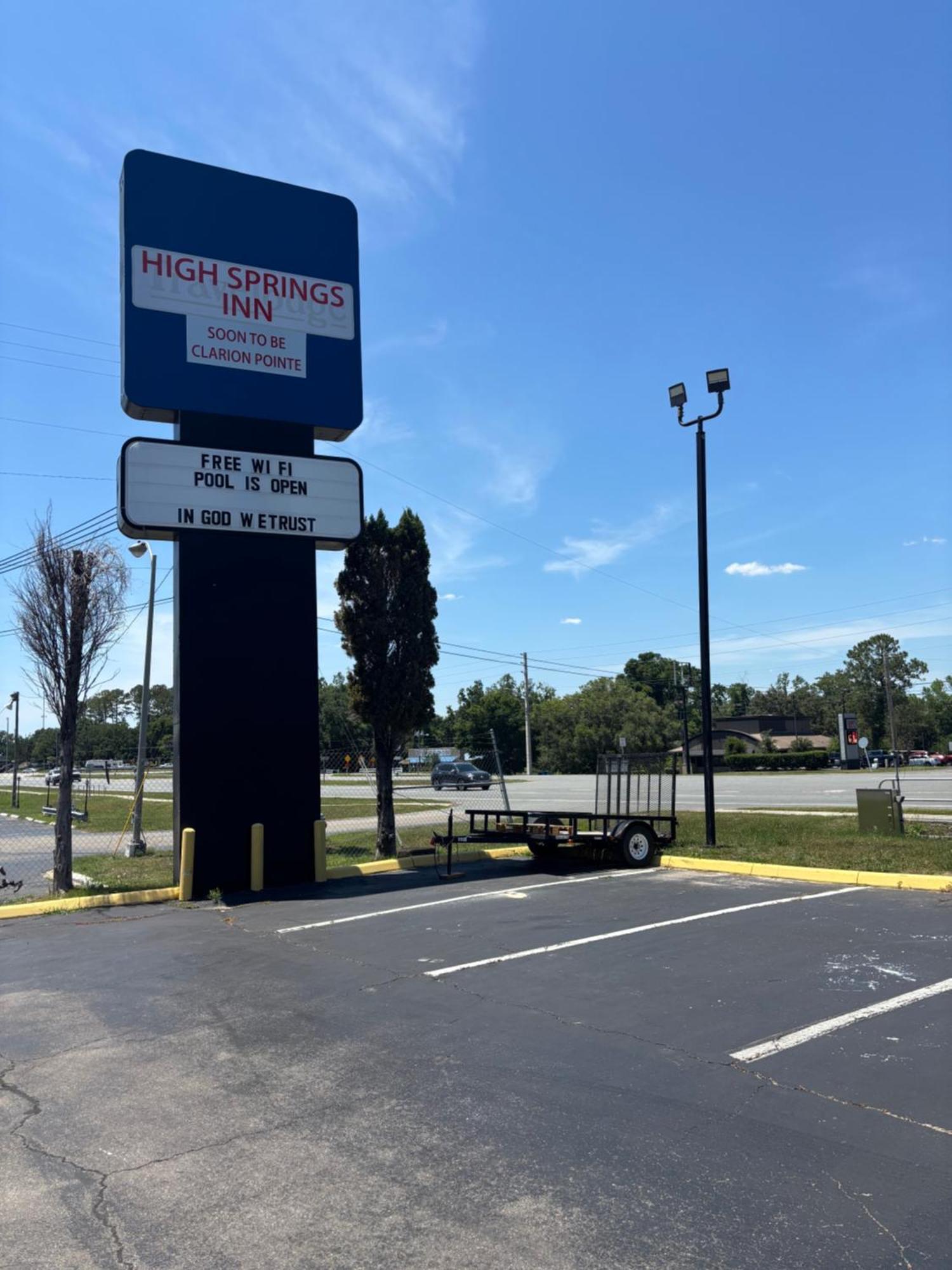 High Springs Soon To Be Clarion Pointe 2*