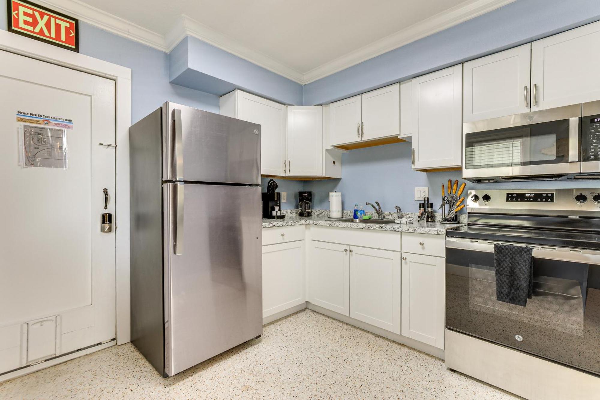 Indian Rocks Duplex, Close To Beaches! * Clearwater Beach