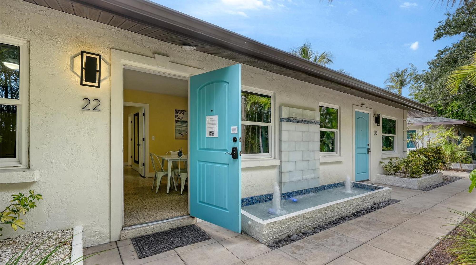 Siesta Key Palms 3*