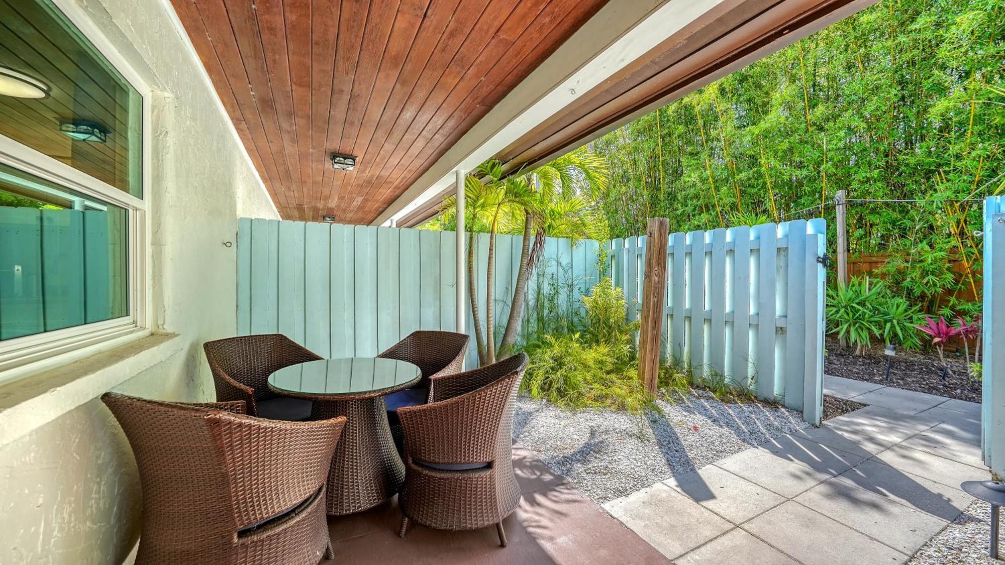 Siesta Key Palms Hotel 3*