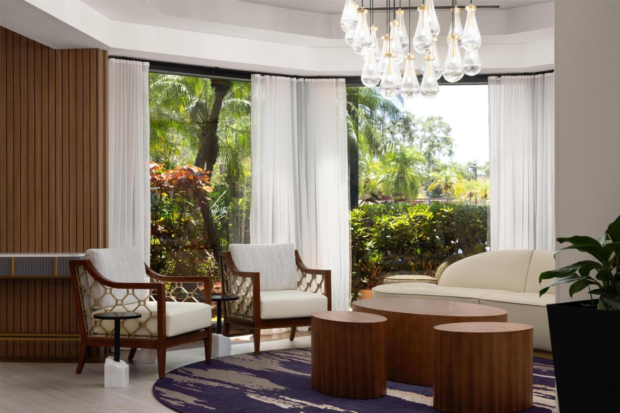 Hotel Embassy 4*