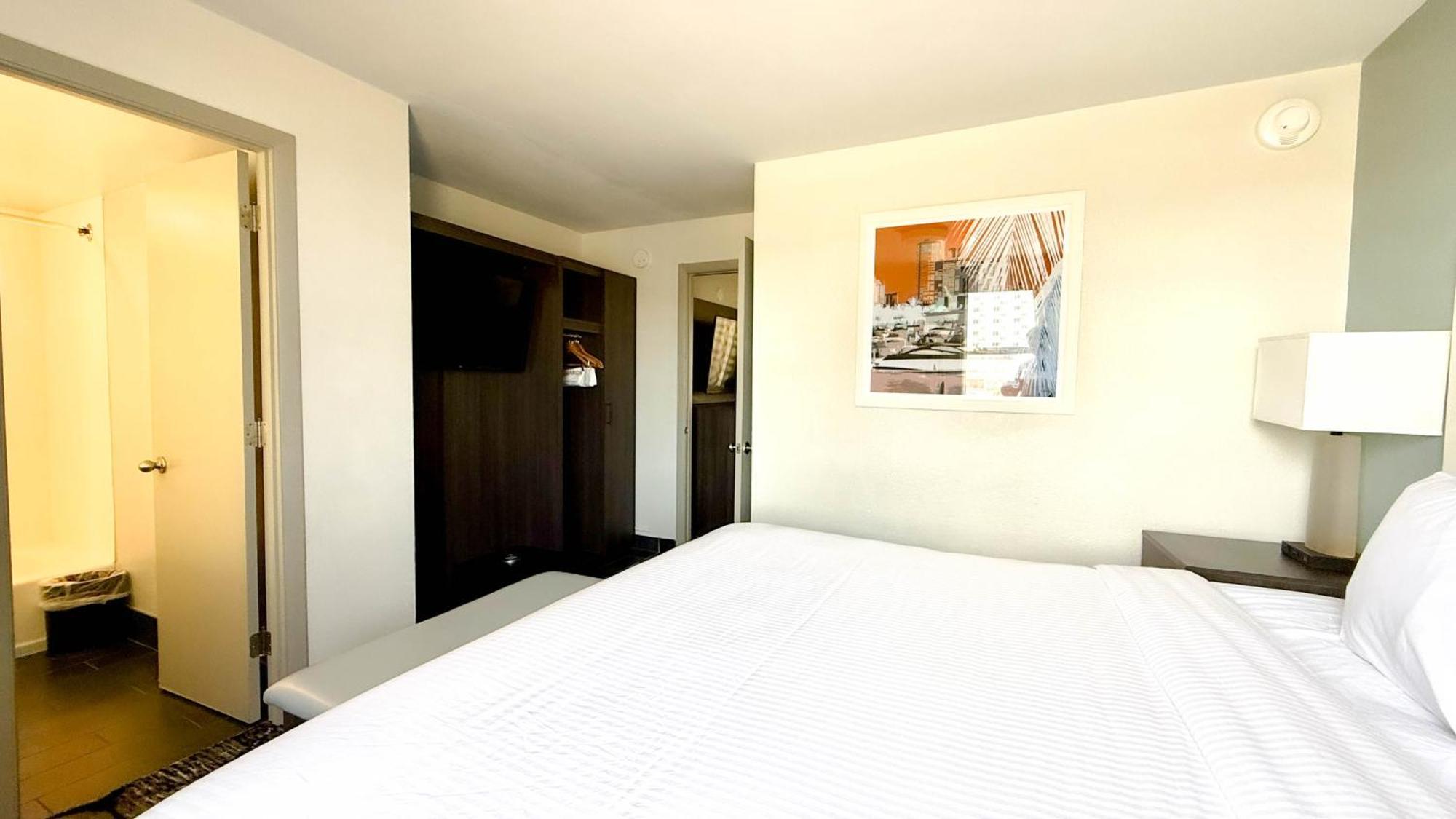 Western Daytona Seabreeze Hotel