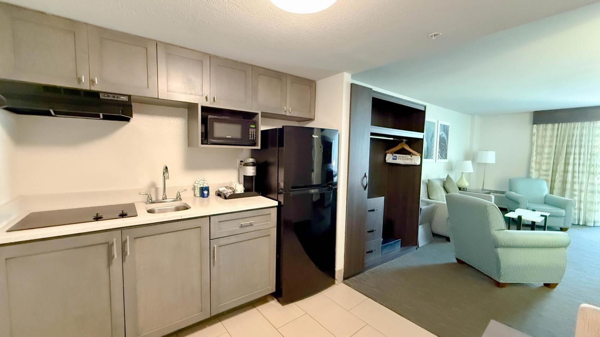 Western Daytona Seabreeze Hotel 3*