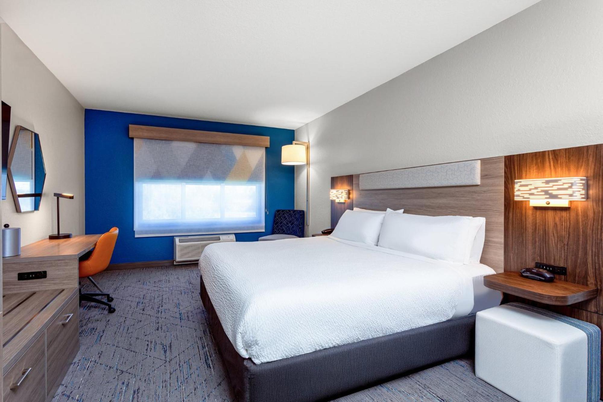 & Suites-i-95 Palm Coast