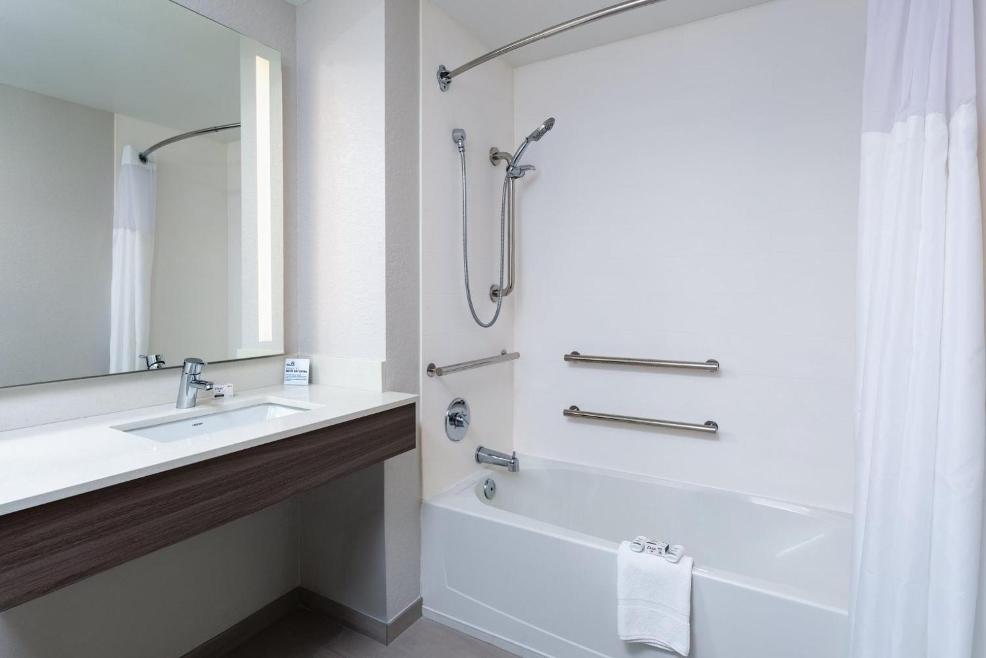 & Suites-i-95 2* Palm Coast