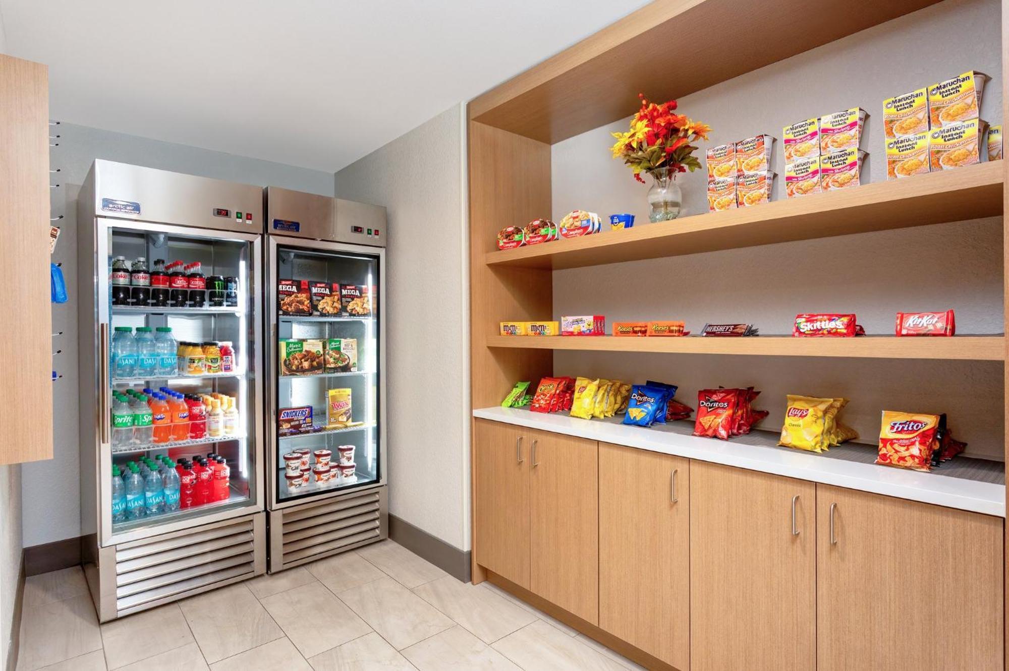 & Suites-i-95 Hotel Palm Coast