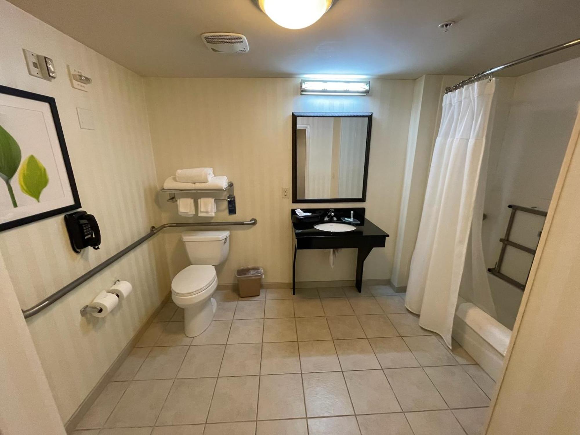 Fairfield By Marriott & West/palm Bay 3* Melbourne