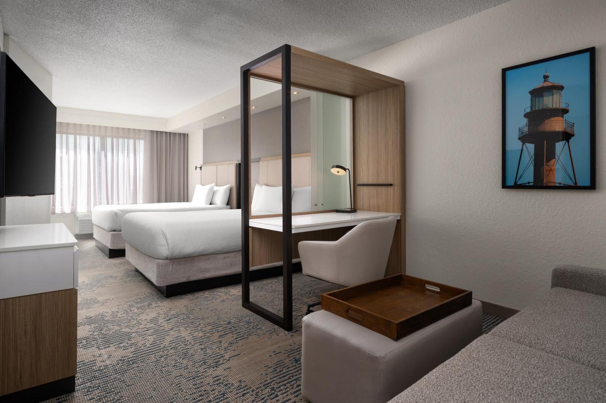 Springhill Myers Airport 3*