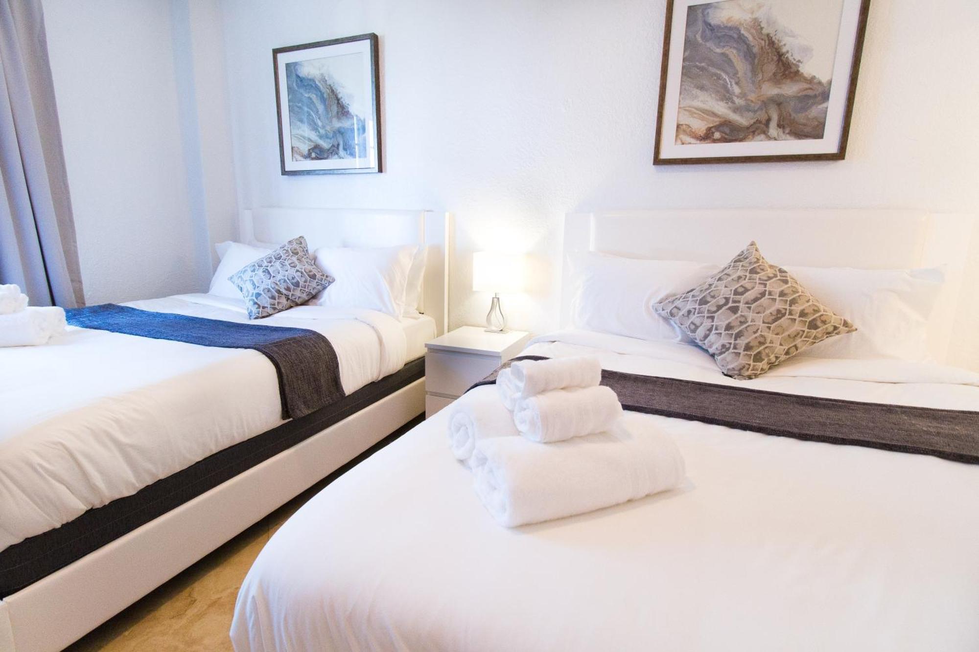 Barbizon On Ocean Drive Apartment *