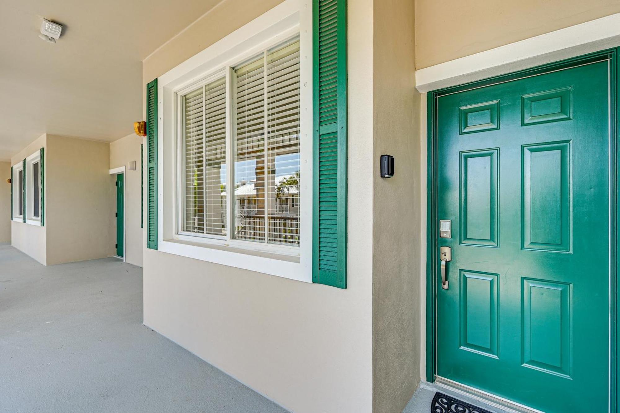 Apartment Beautiful Golf In Famous Lely Resort!