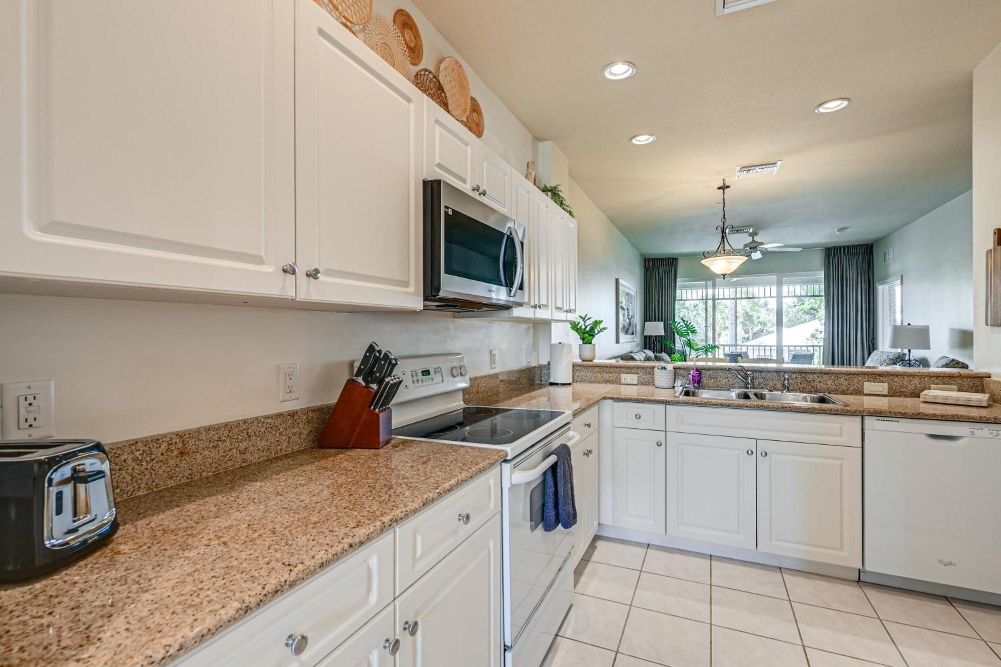 Apartment Beautiful Golf In Famous Lely Resort! *