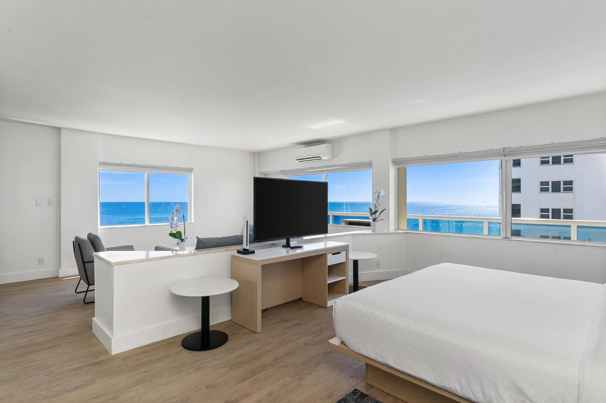 Ocean Sky & 4* Fort Lauderdale
