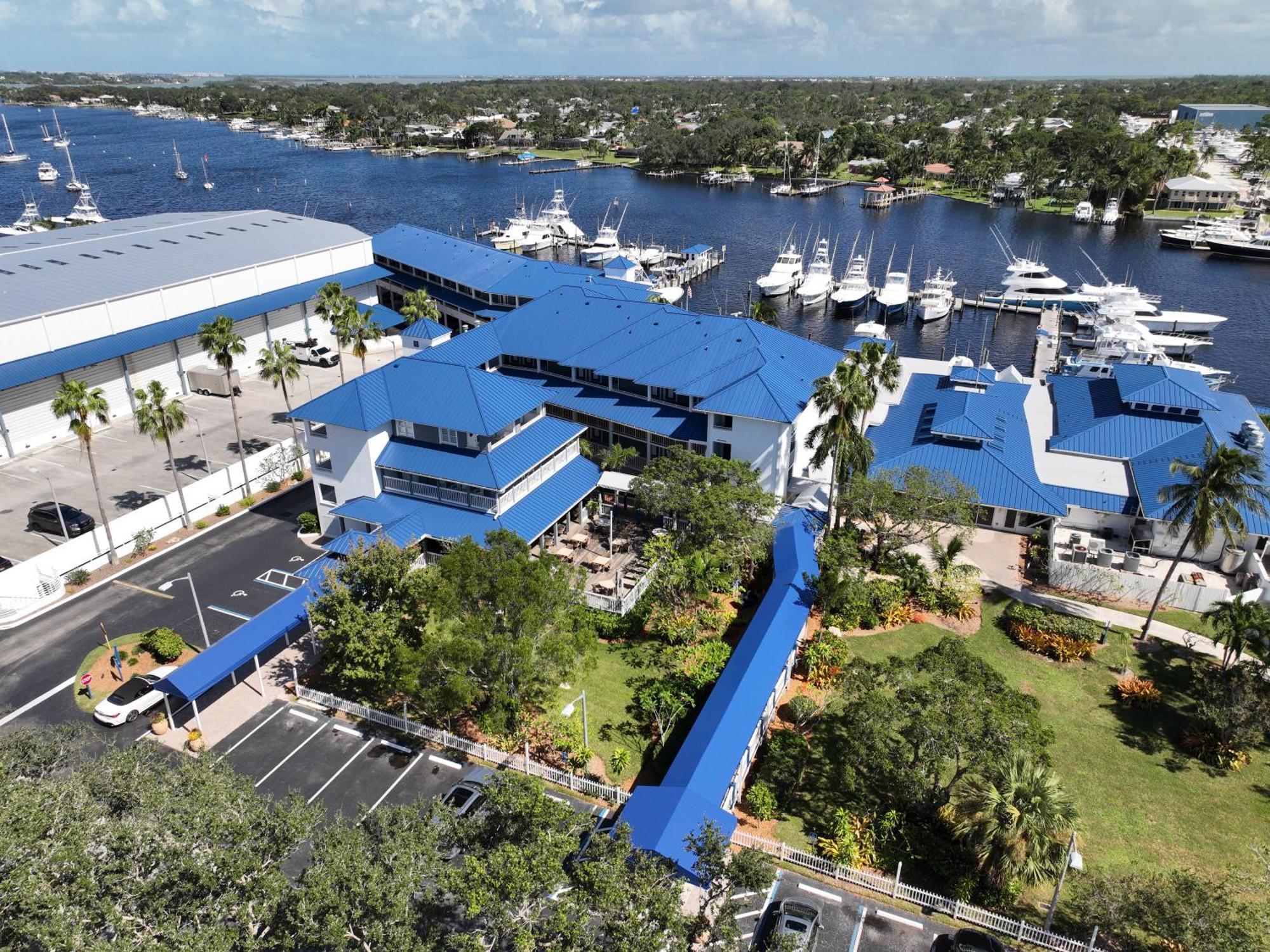 Resort Pirate's Cove And Marina - 3*