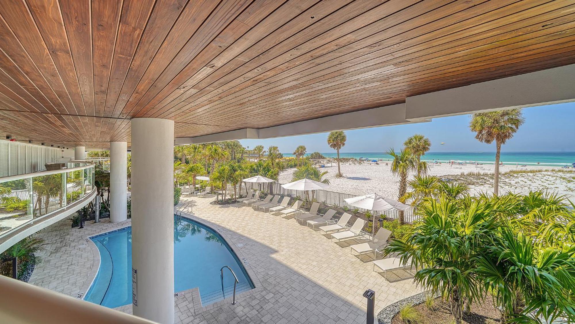 Apartment Ten35 Seaside *