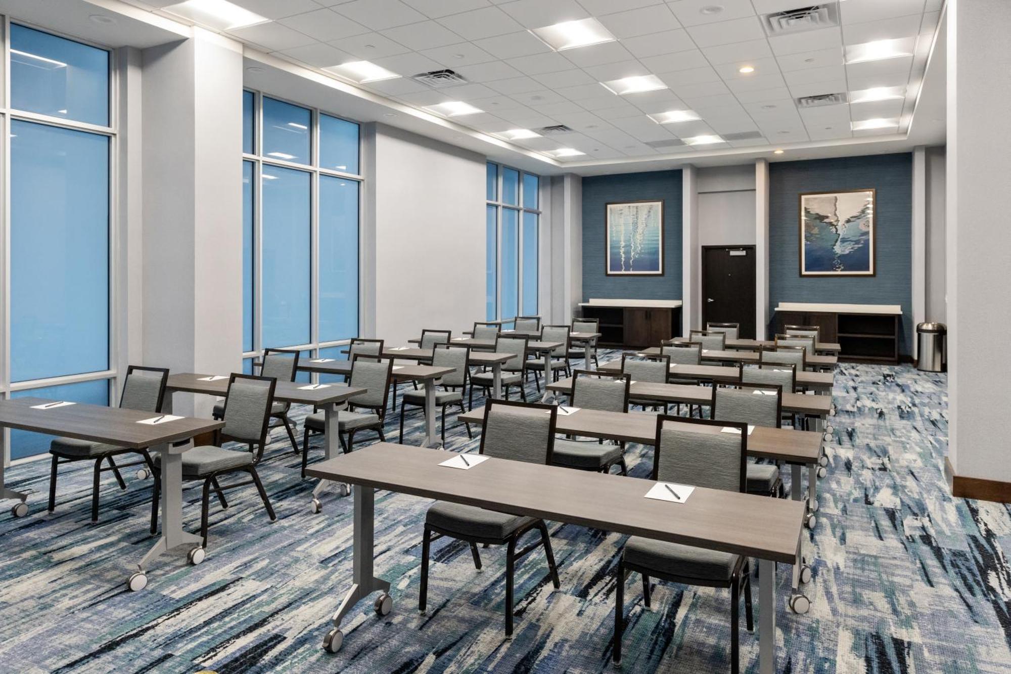 Hyatt Place West Palm 3*