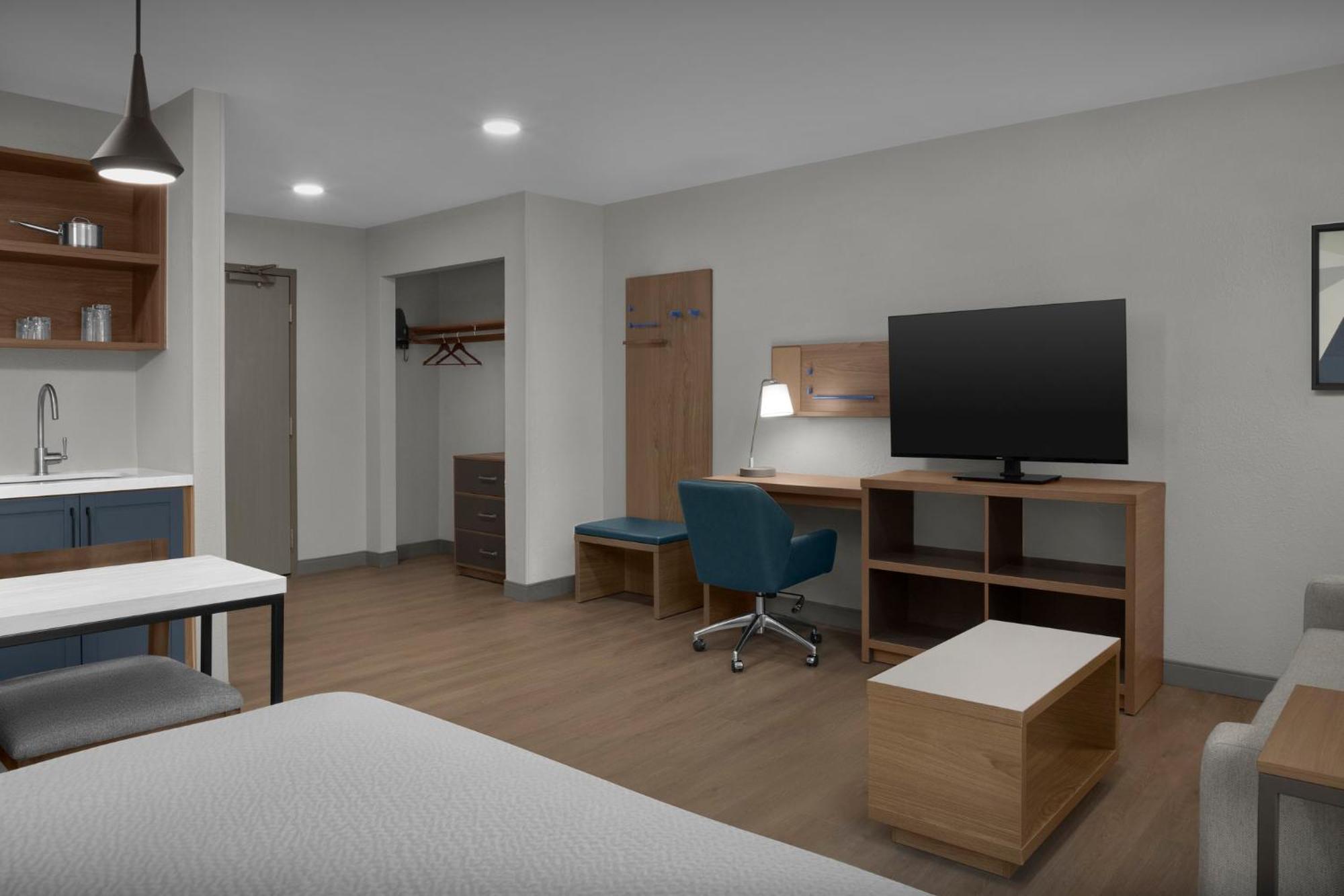 Hotel Candlewood Southpoint