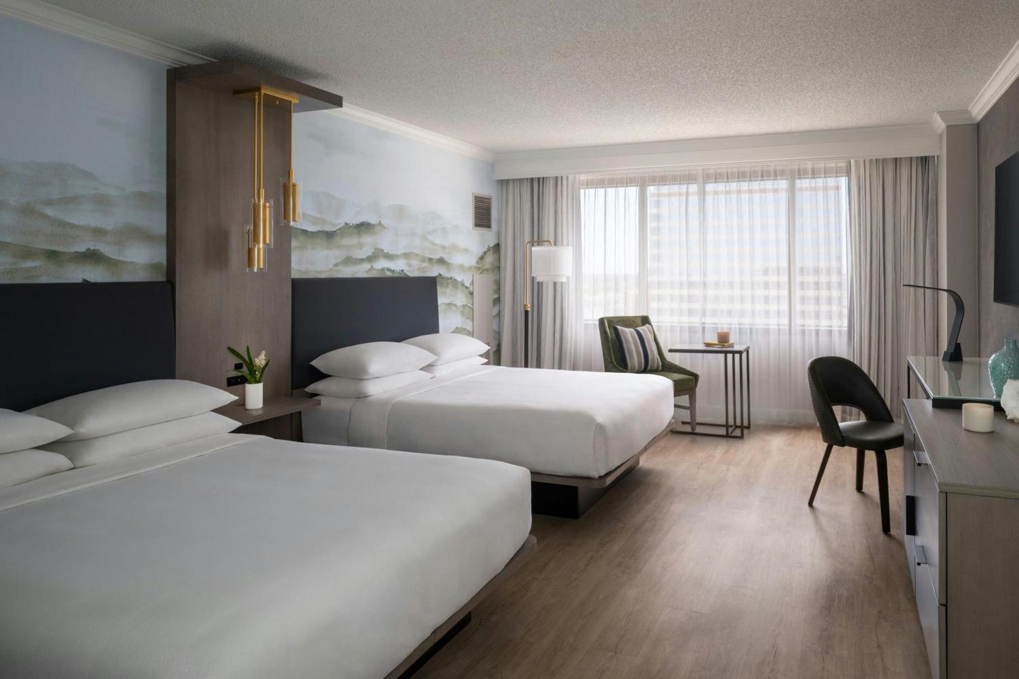 Hotel Marriott Downtown 4*