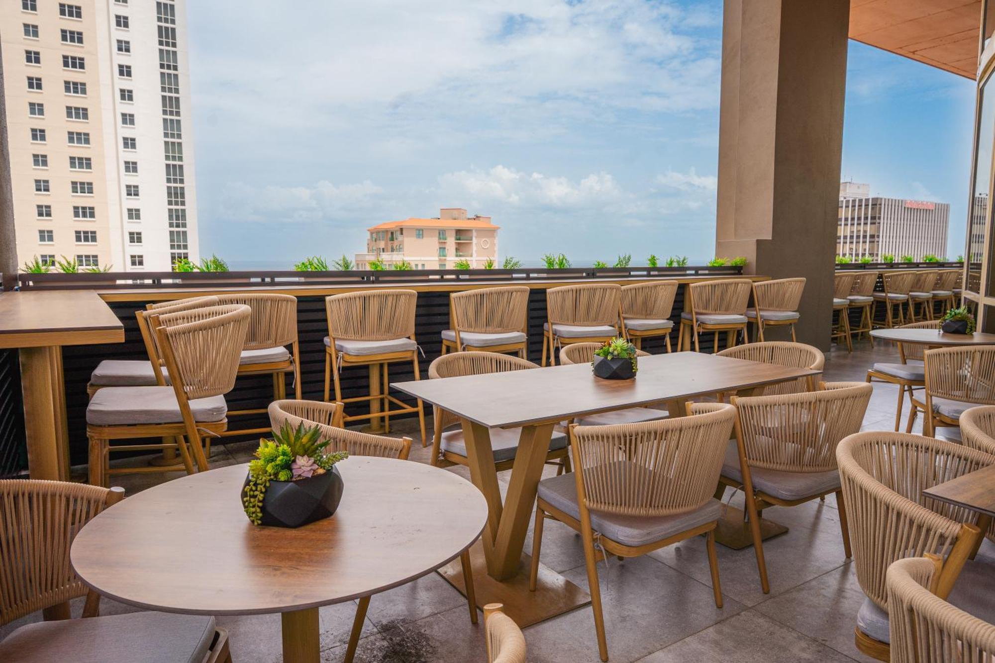 Galaxy Downtown 4*