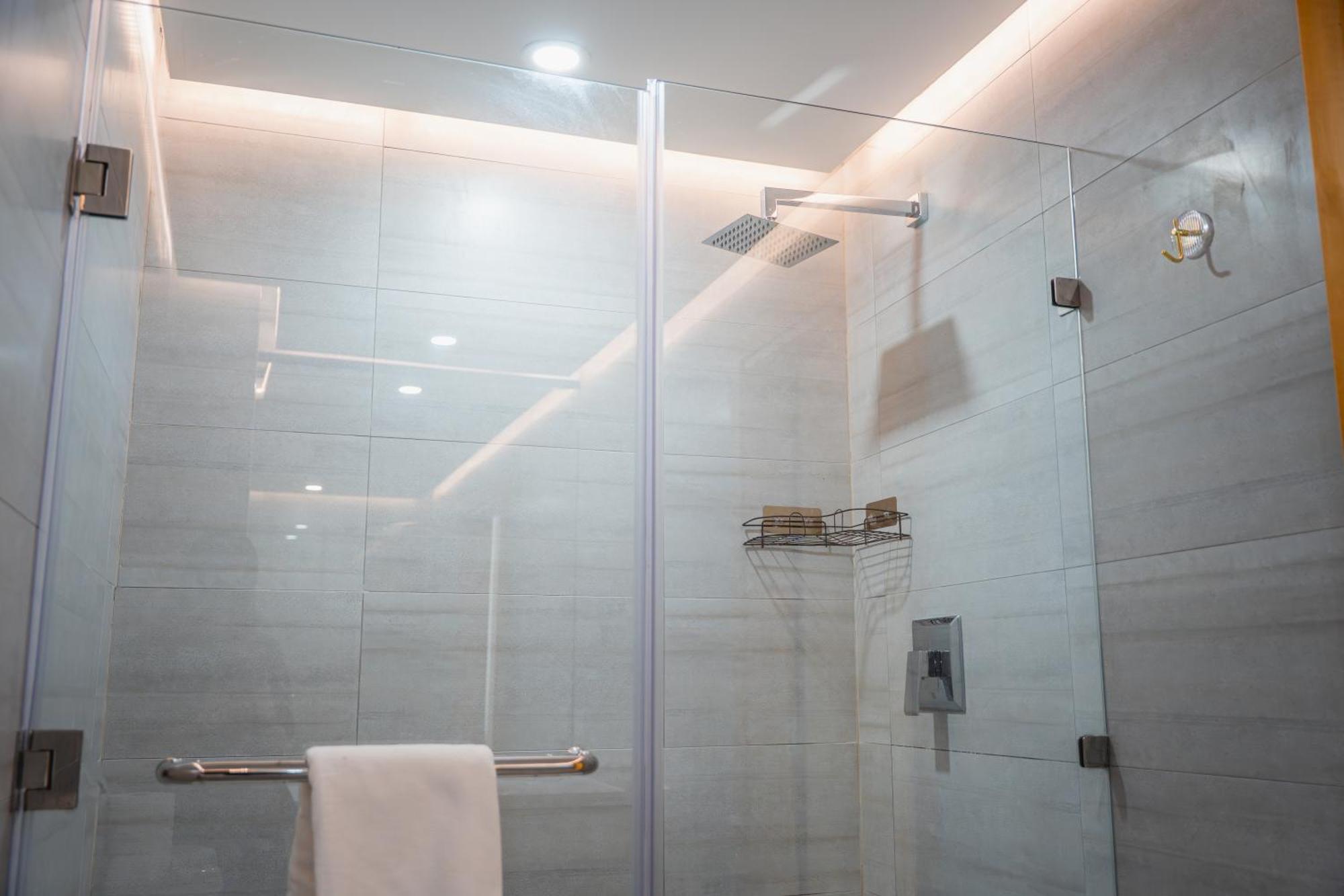 Galaxy Downtown Hotel 4*