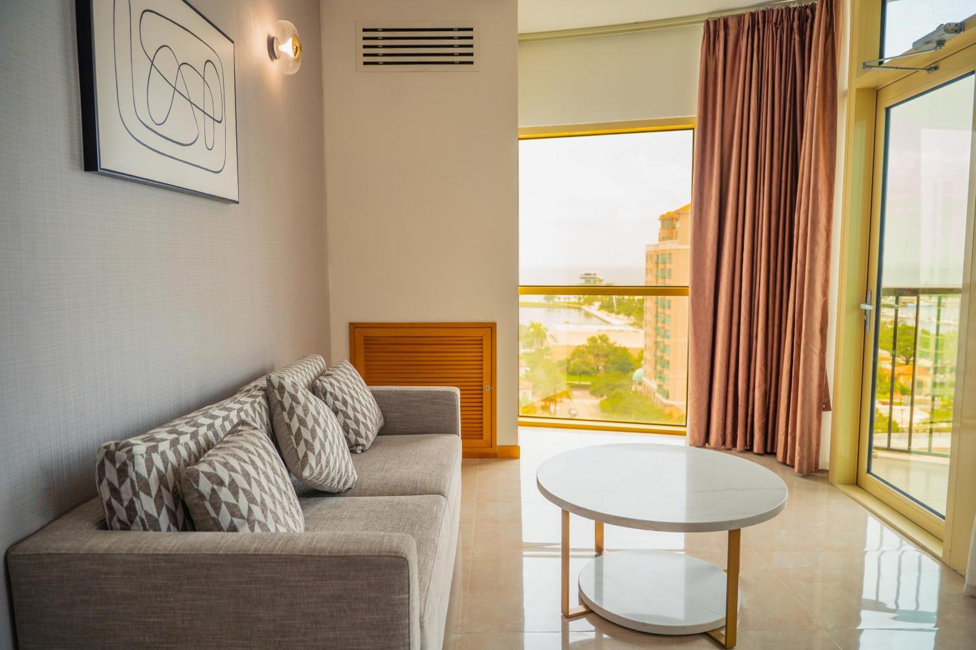 Hotel Galaxy Downtown 4*