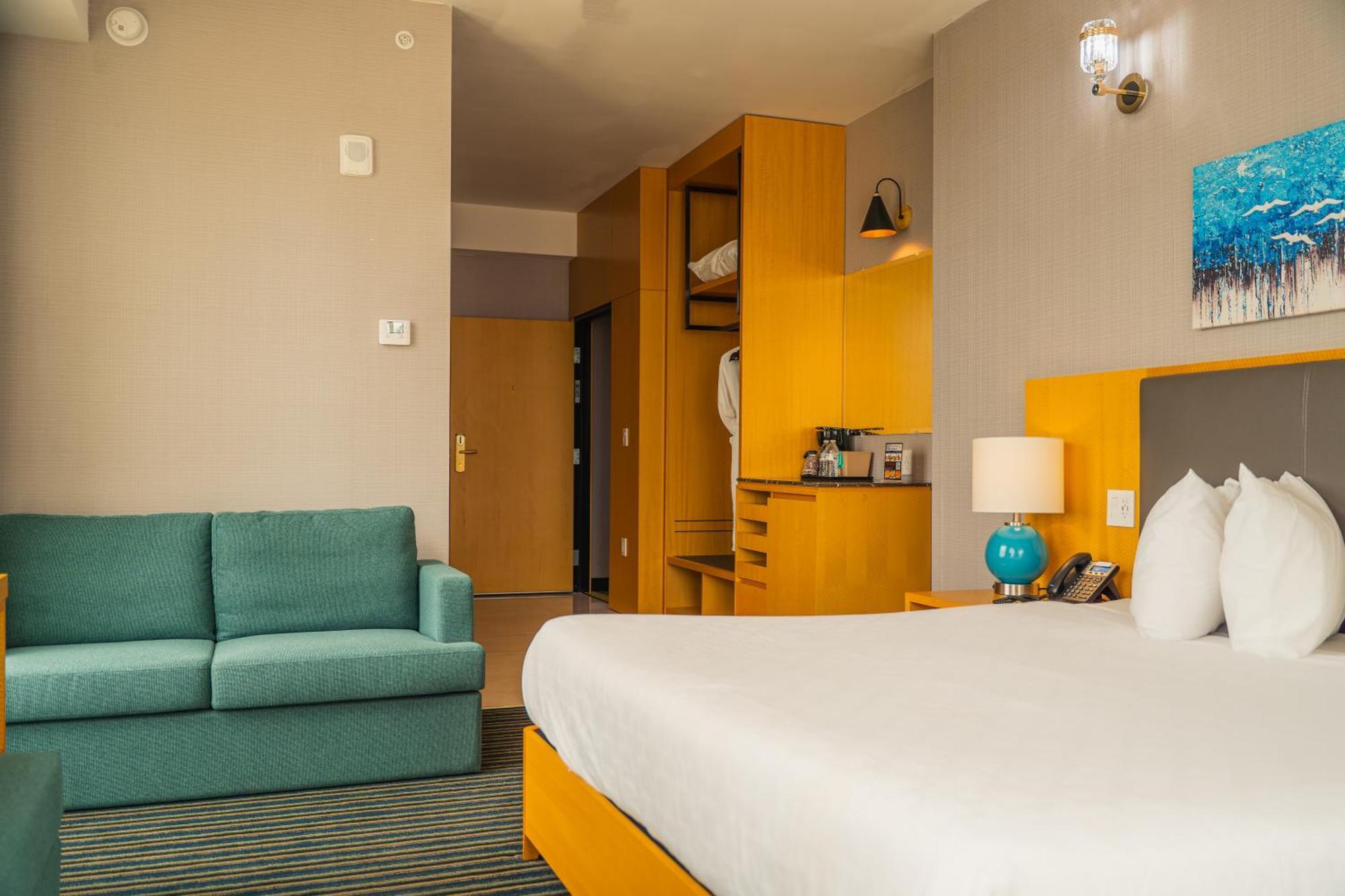Galaxy Downtown 4* St. Petersburg