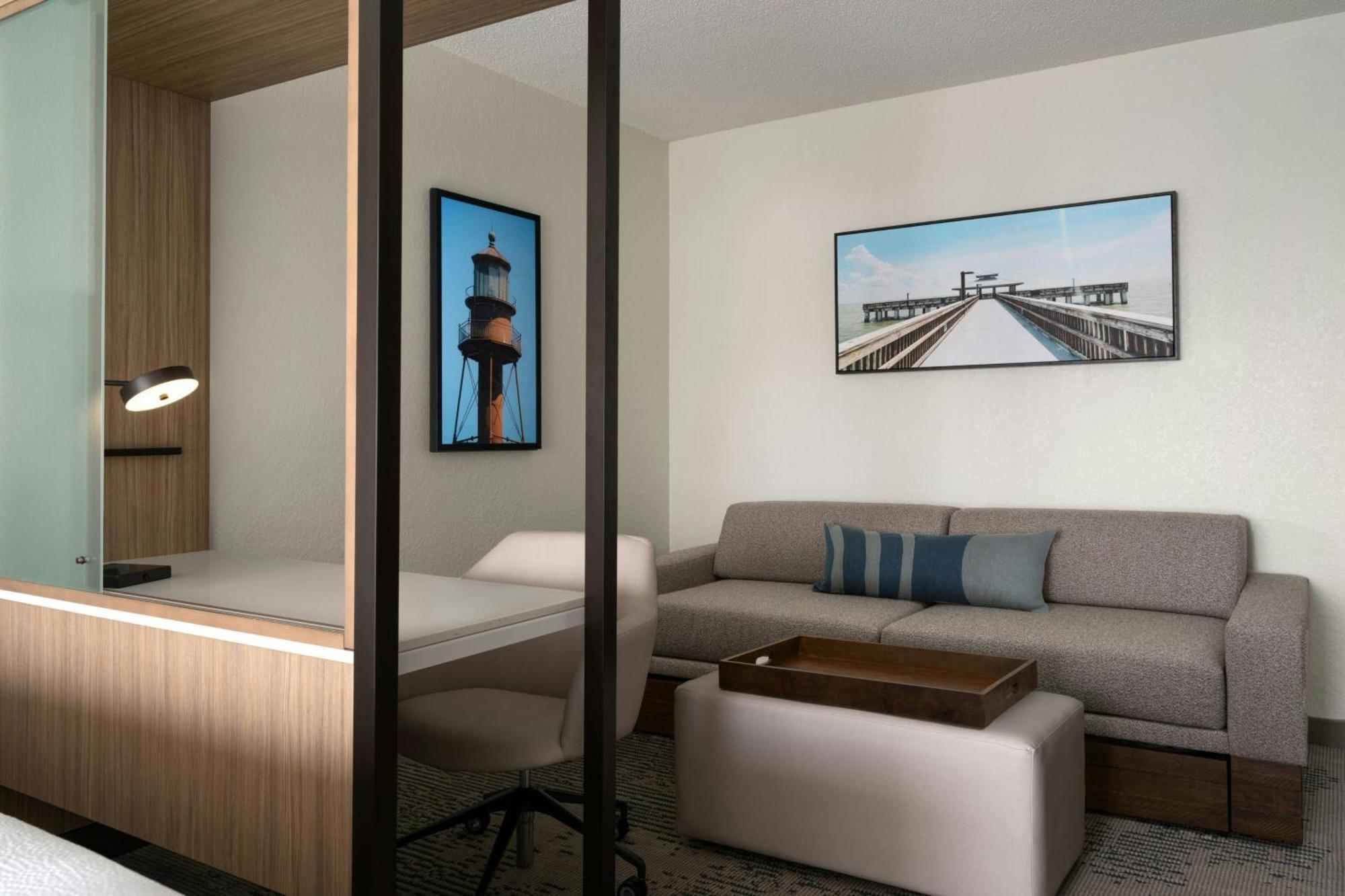 Hotel Springhill Myers Airport 3*