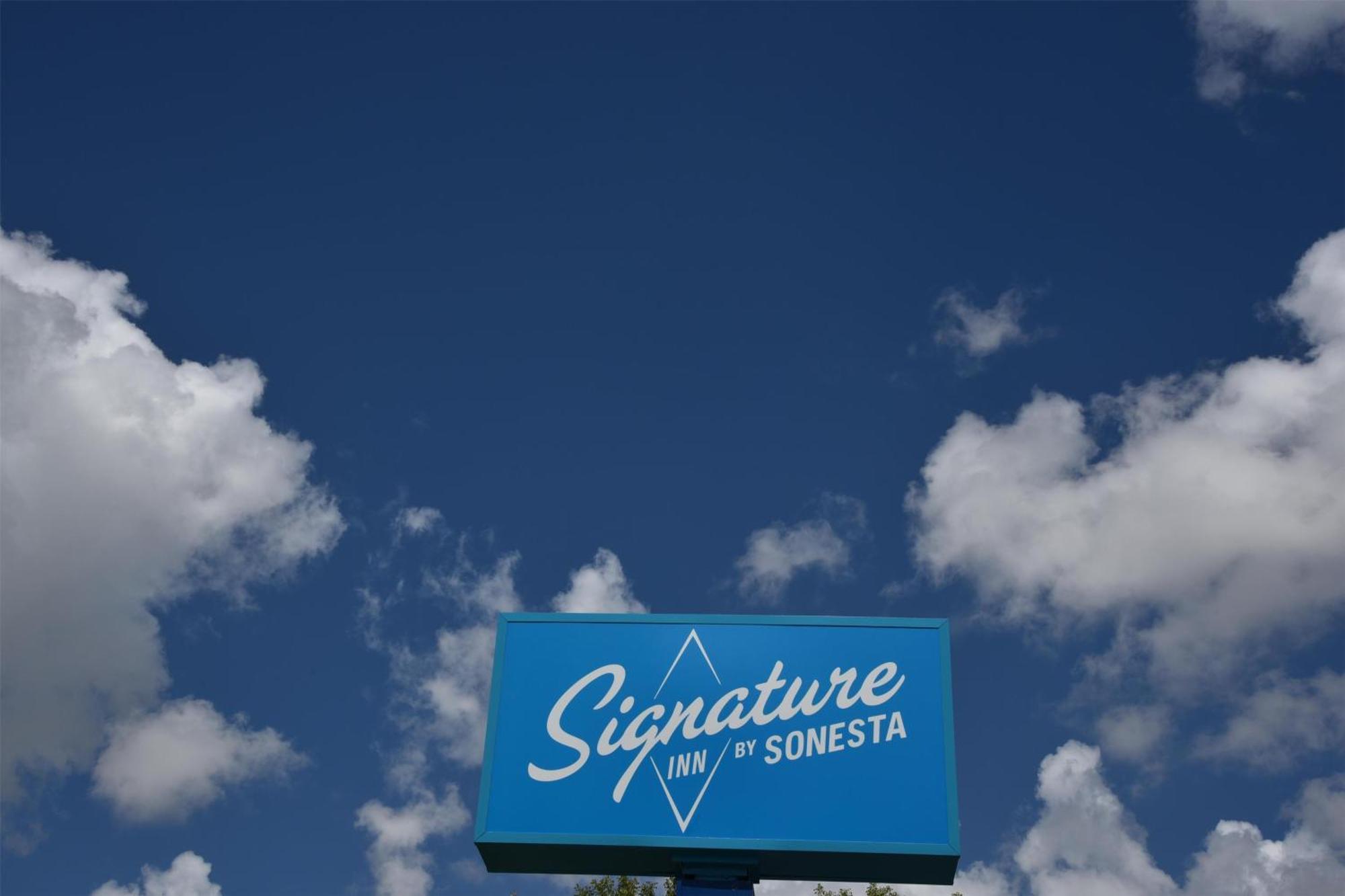Signature Miami