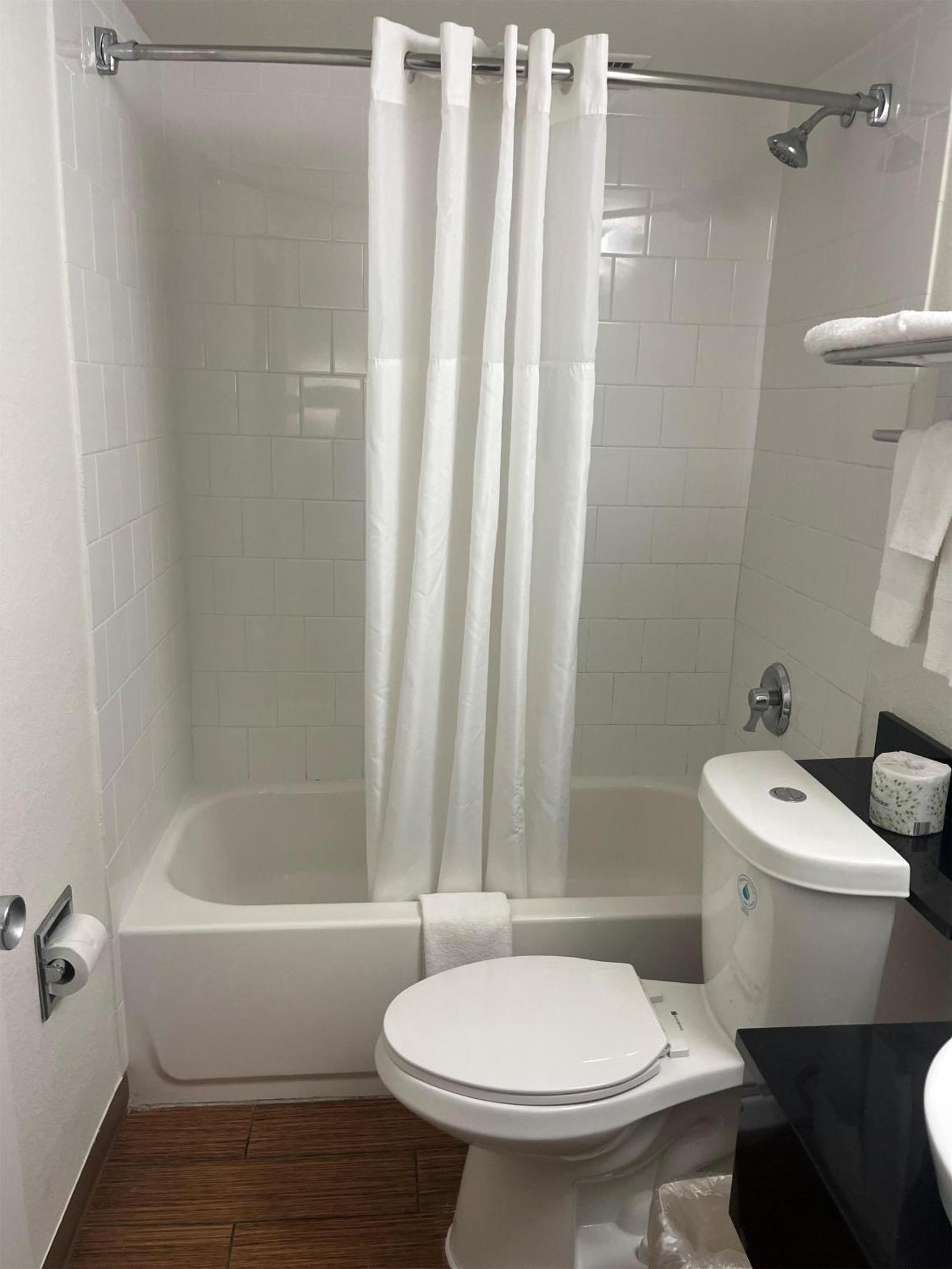 Hotel Signature Miami 3*