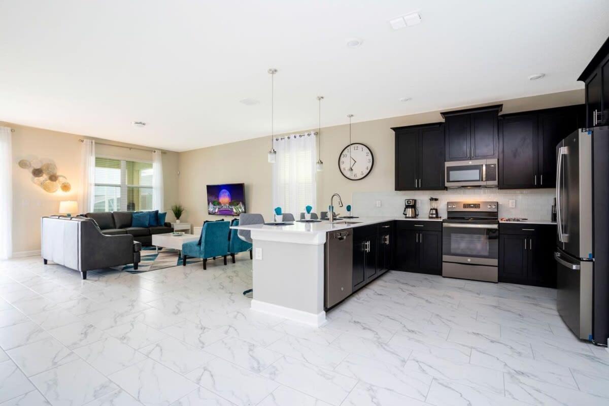 Holiday home Marvelous 7bd/5ba Family Friendly W/ Gameroom & Pool Close To 1201 Kissimmee