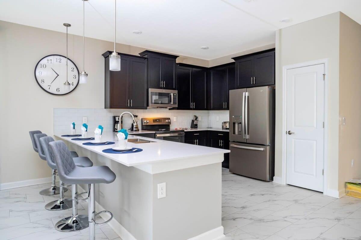 Marvelous 7bd/5ba Family Friendly W/ Gameroom & Pool Close To 1201 * Kissimmee