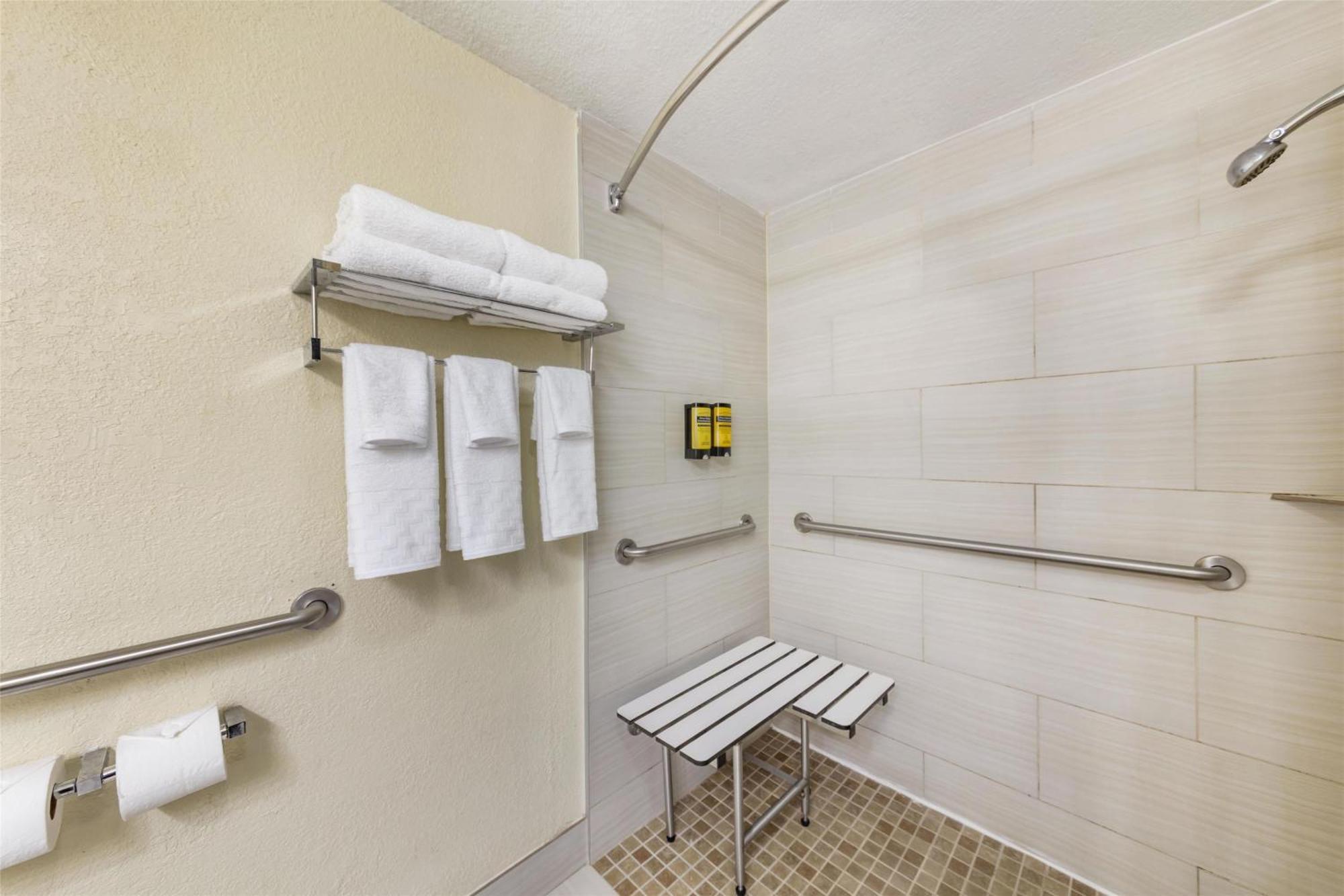 Western North Miami-bal Harbour 3*