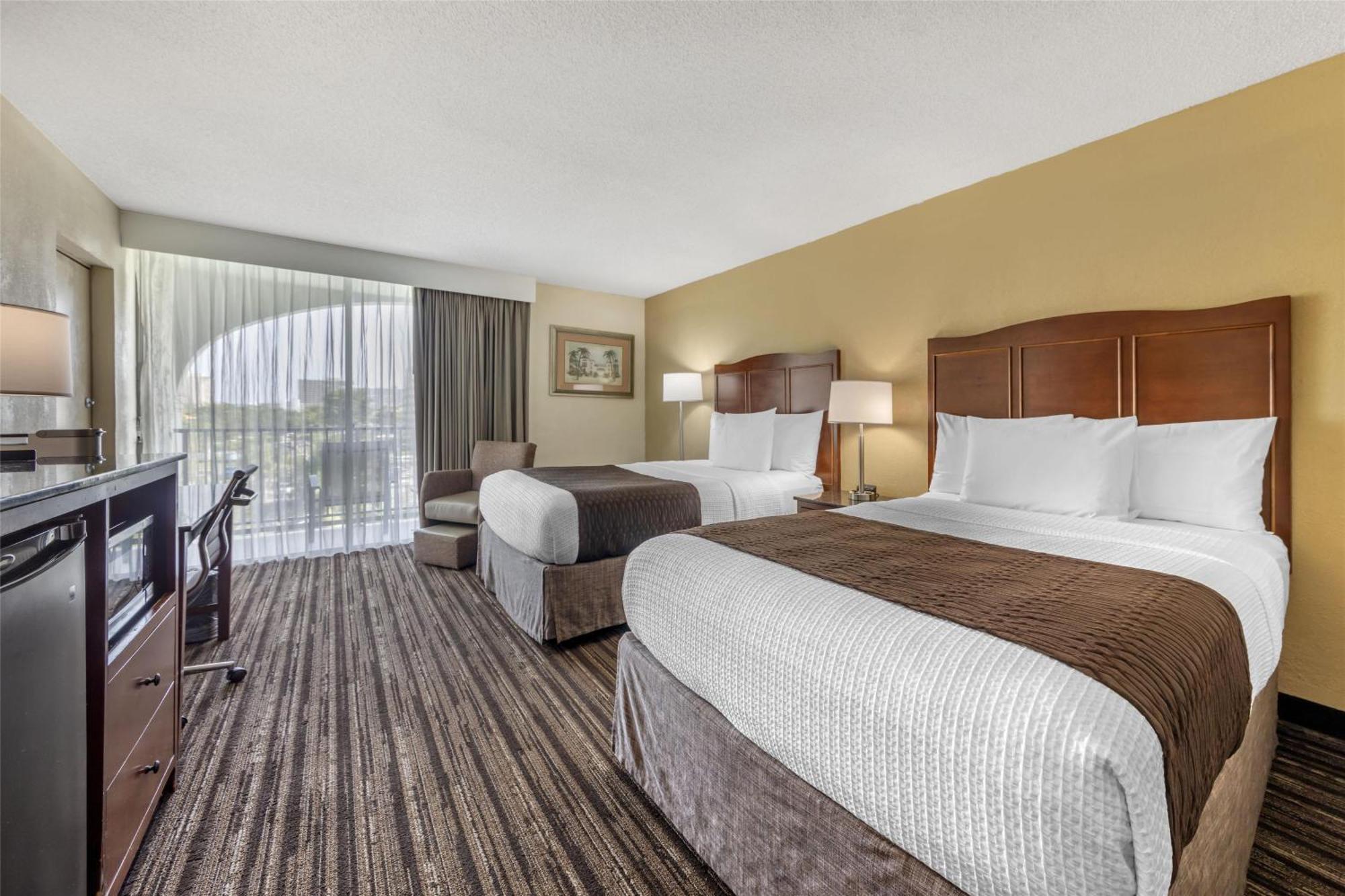 Western North Miami-bal Harbour 3*