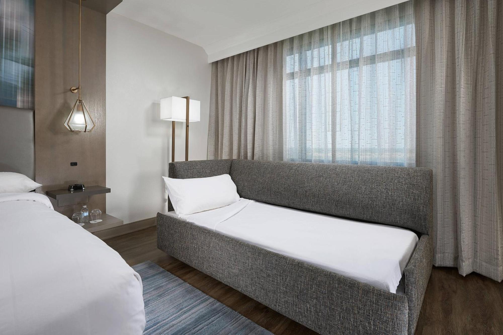 Hotel Orlando Marriott Mary 3*