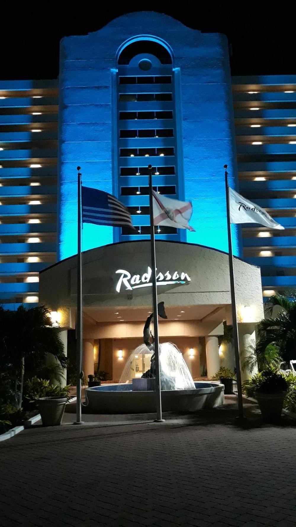 Radisson Oceanfront 3* Melbourne