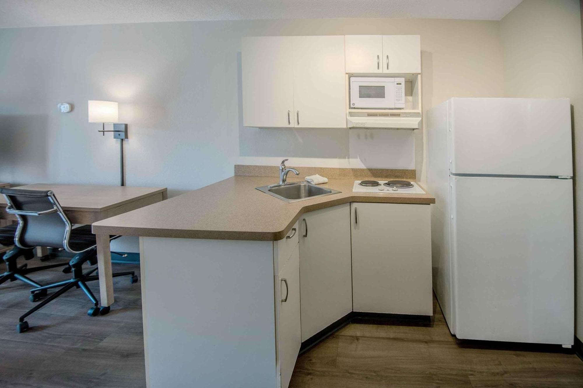 Hotel Extended America - - Commerce