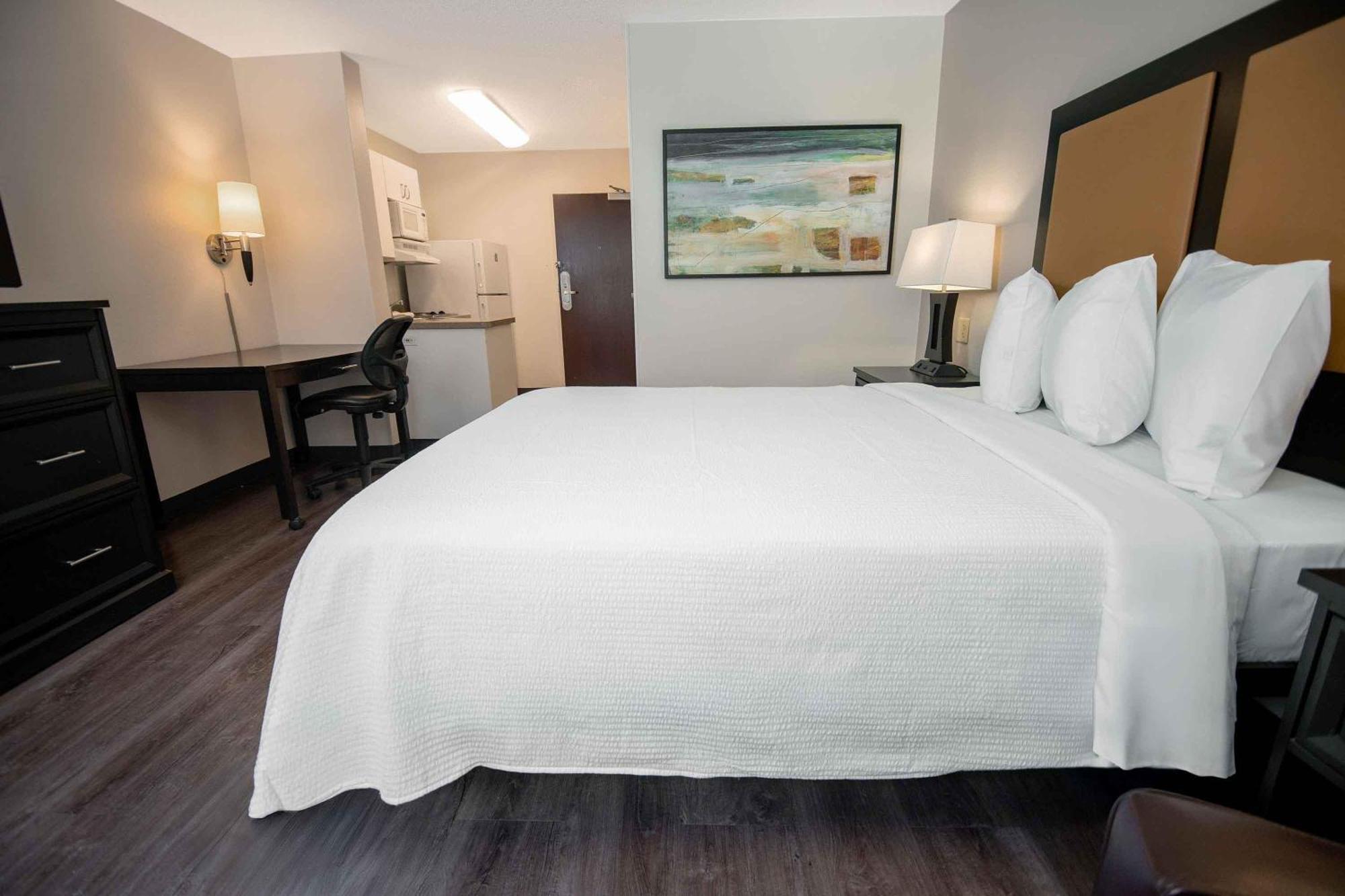 Extended America - - Commerce 2* Boca Raton