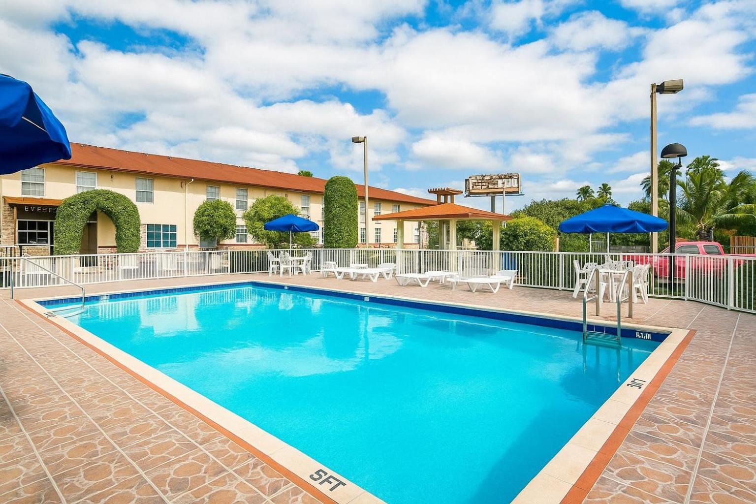 Hotel Belmont & Florida City