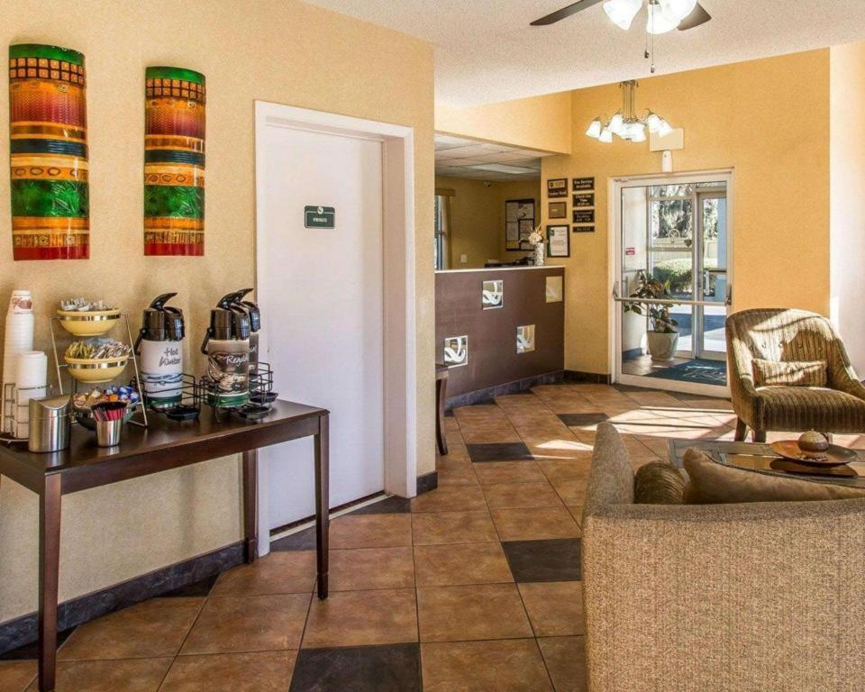 Hotel Quality & Near Panama Panama City Beach