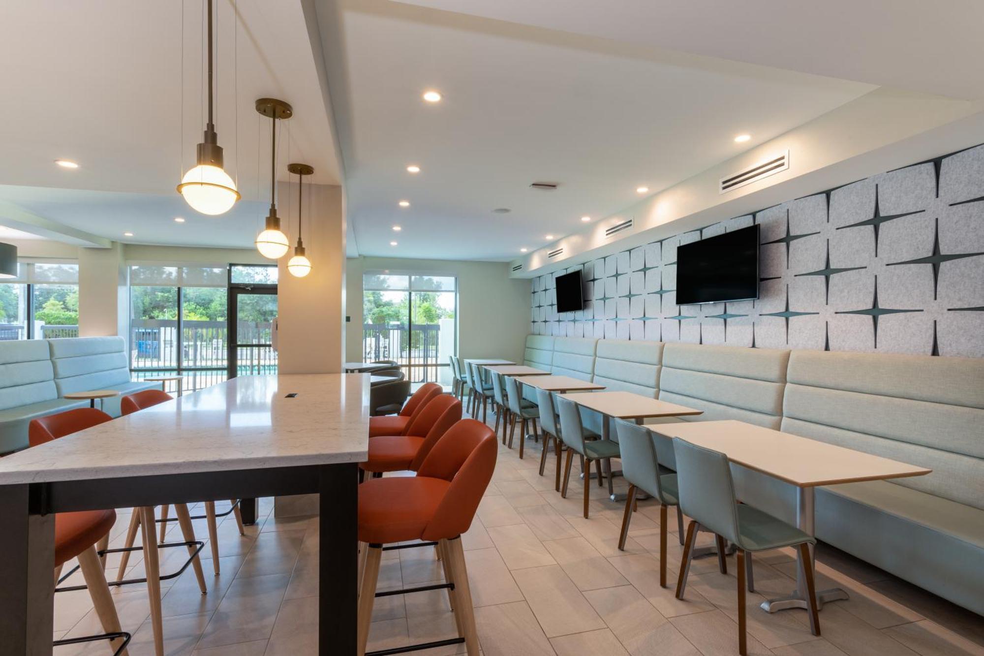 - North By Ihg Tampa