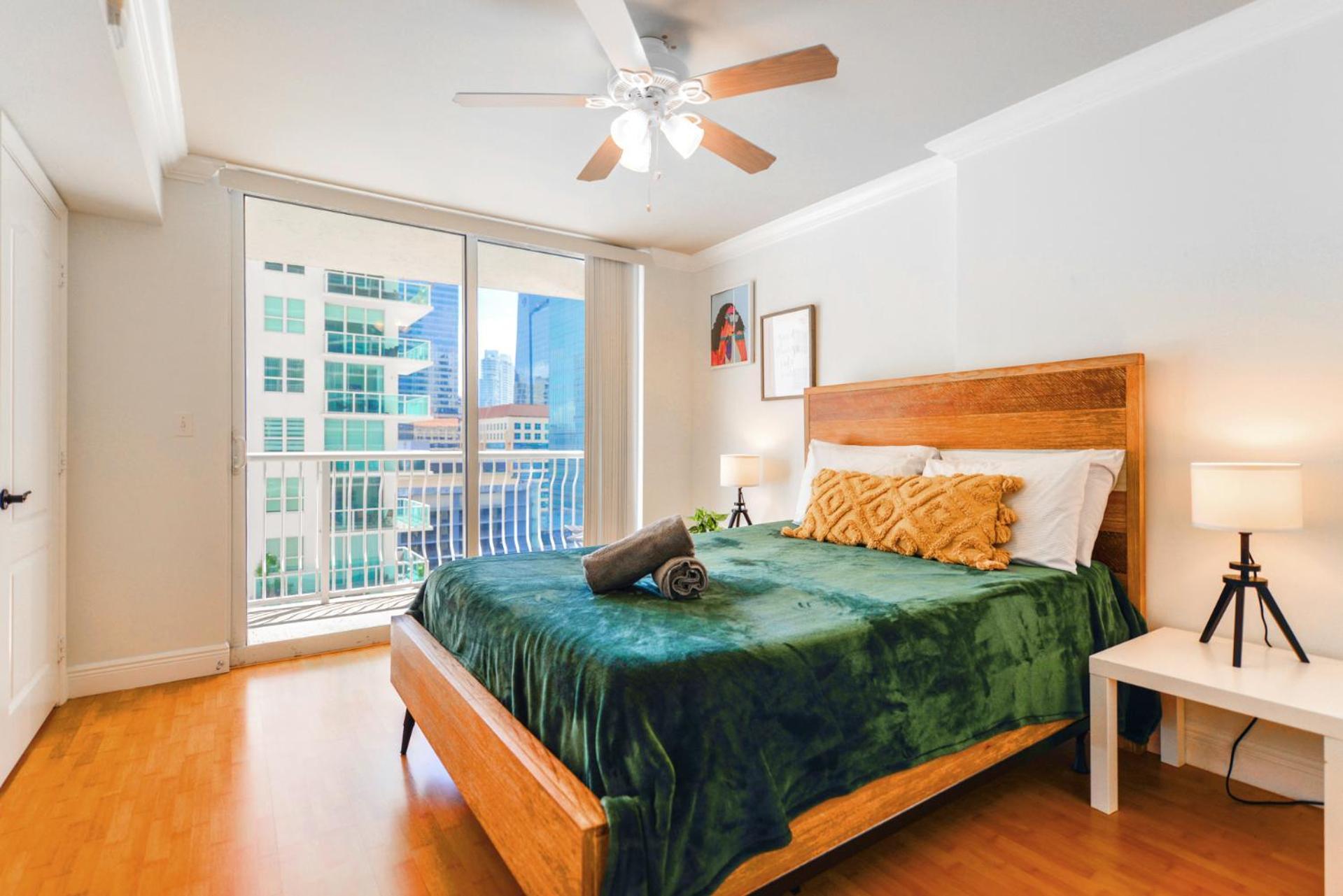 Trendy 2br With Pool And Bay Views * Miami