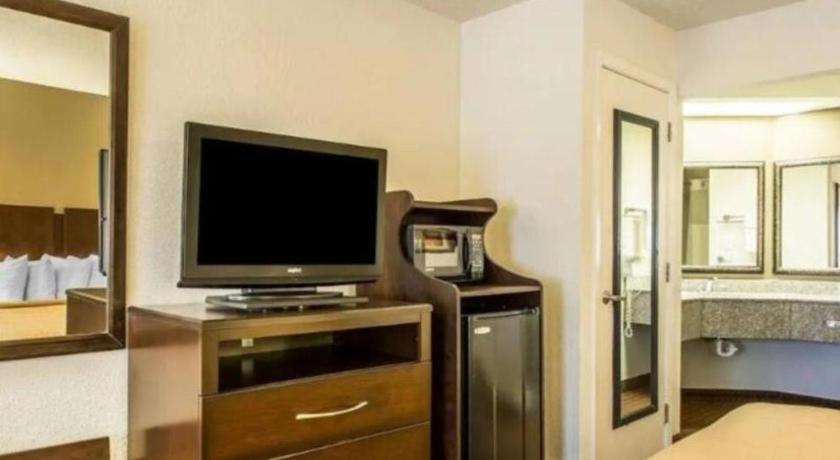Quality & Near Panama Hotel Panama City Beach
