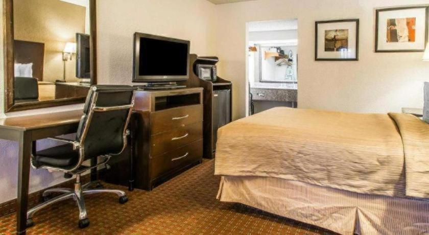 Quality & Near Panama Hotel