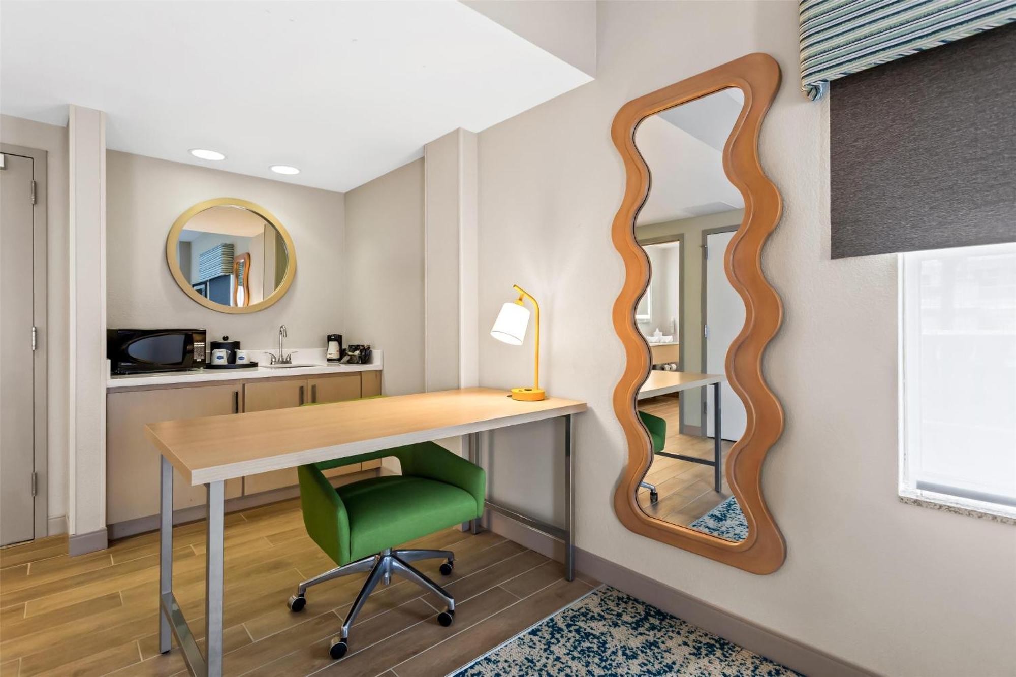 Hotel Hampton & St. Petersburg/downtown
