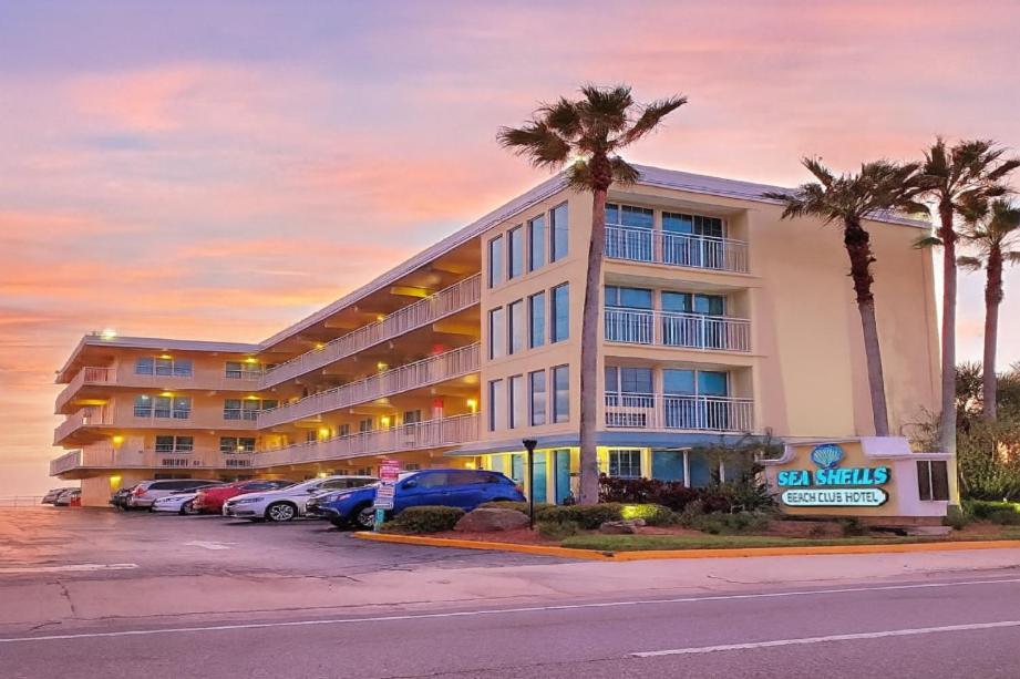 Sea Shells Club Daytona Beach